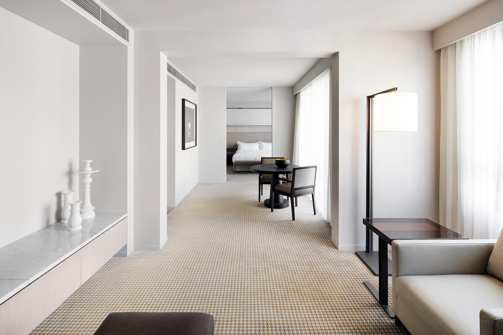Hotel Realm Канбера Екстериор снимка A suite at The Standard East Village