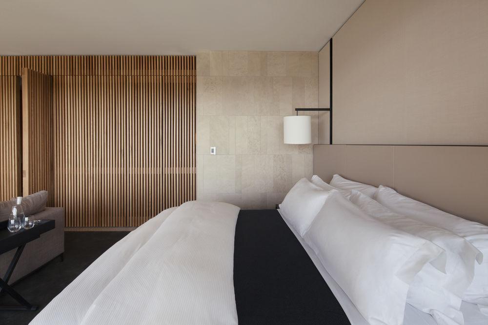 Hotel Realm Канбера Екстериор снимка A room at the hotel